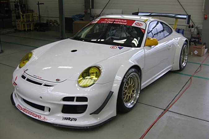 Porsche 911 GT CUP R