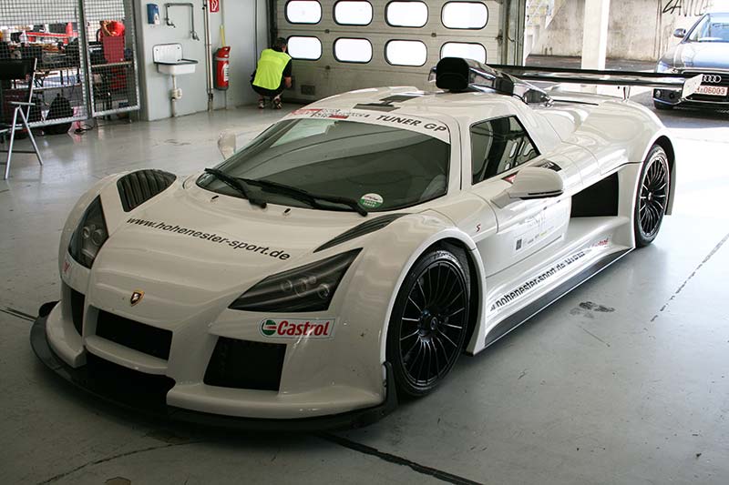 Gumpert Apollo