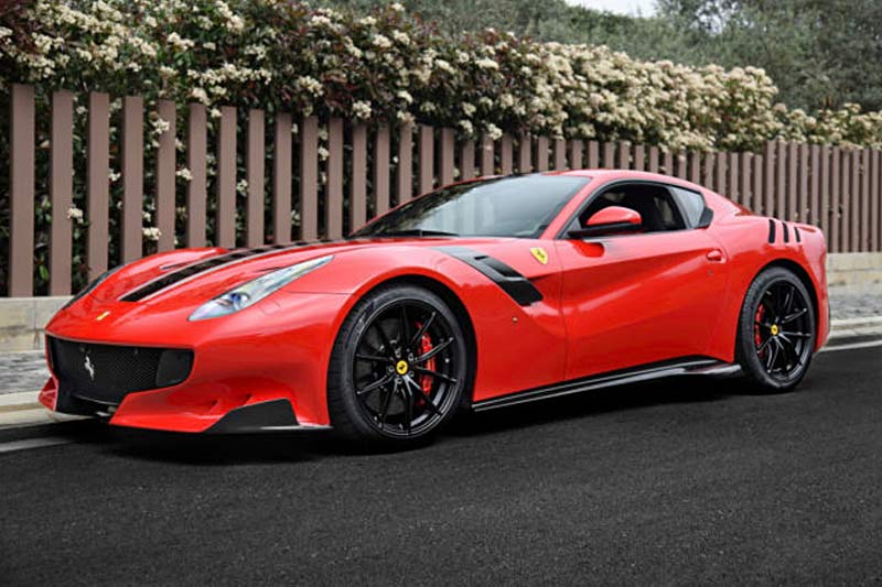 Neuwertiger Ferrari F12 Tdf Rosso Corsa Gebraucht Kaufen