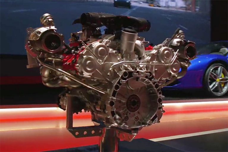 V8-Turbomotor von Ferrari