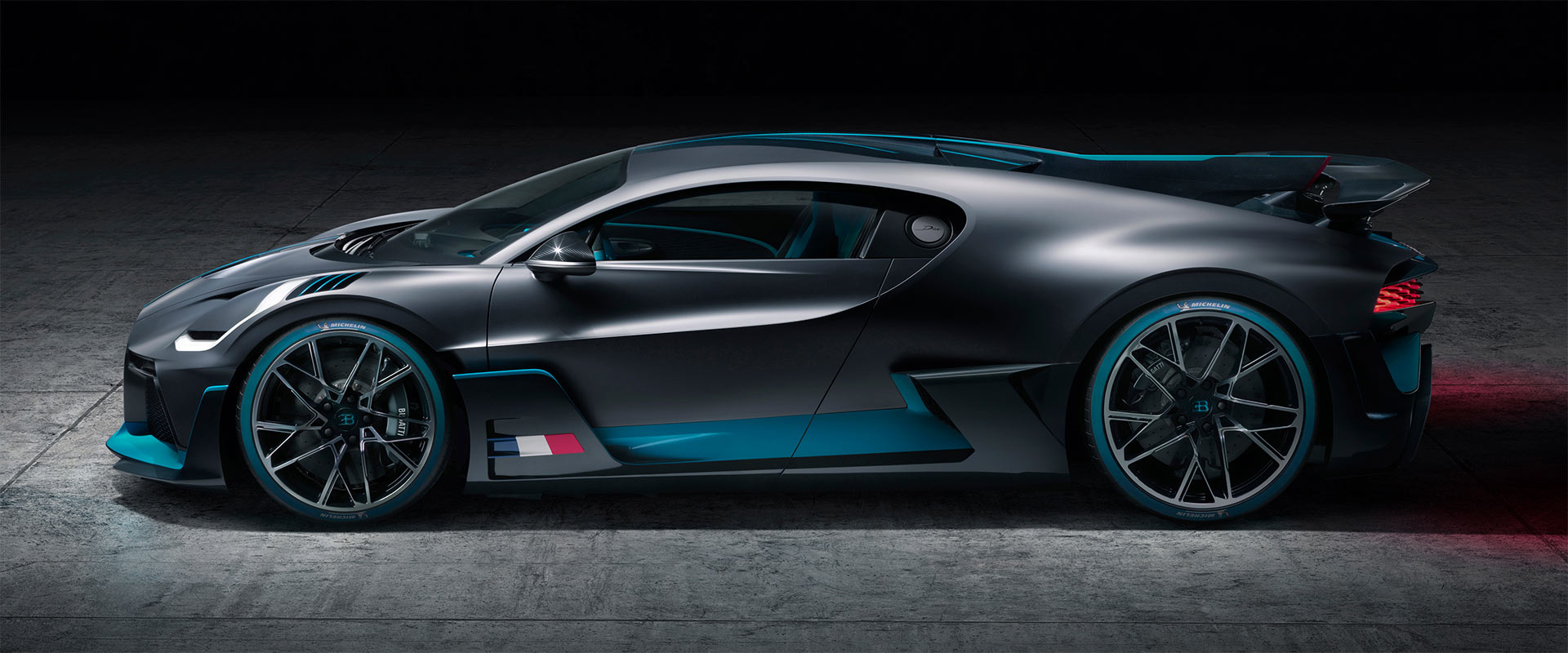 Bugatti Divo Seitenansicht