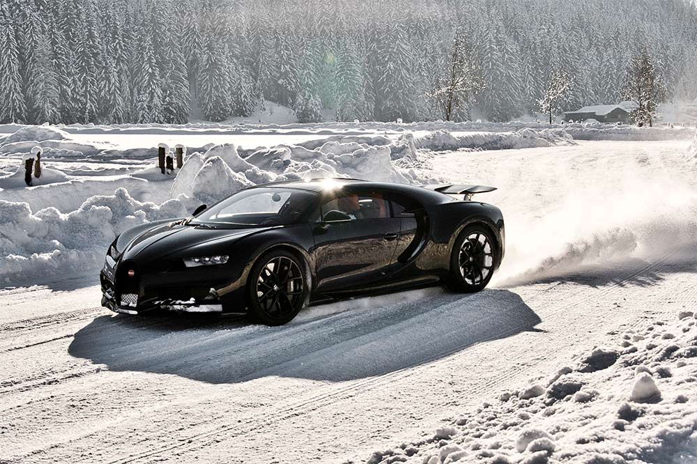 Bugatti Chiron Drifting